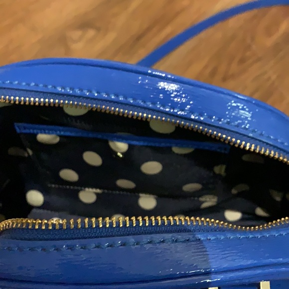 Blue patent leather Kate Spade bag with wallet - Picture 6 of 6